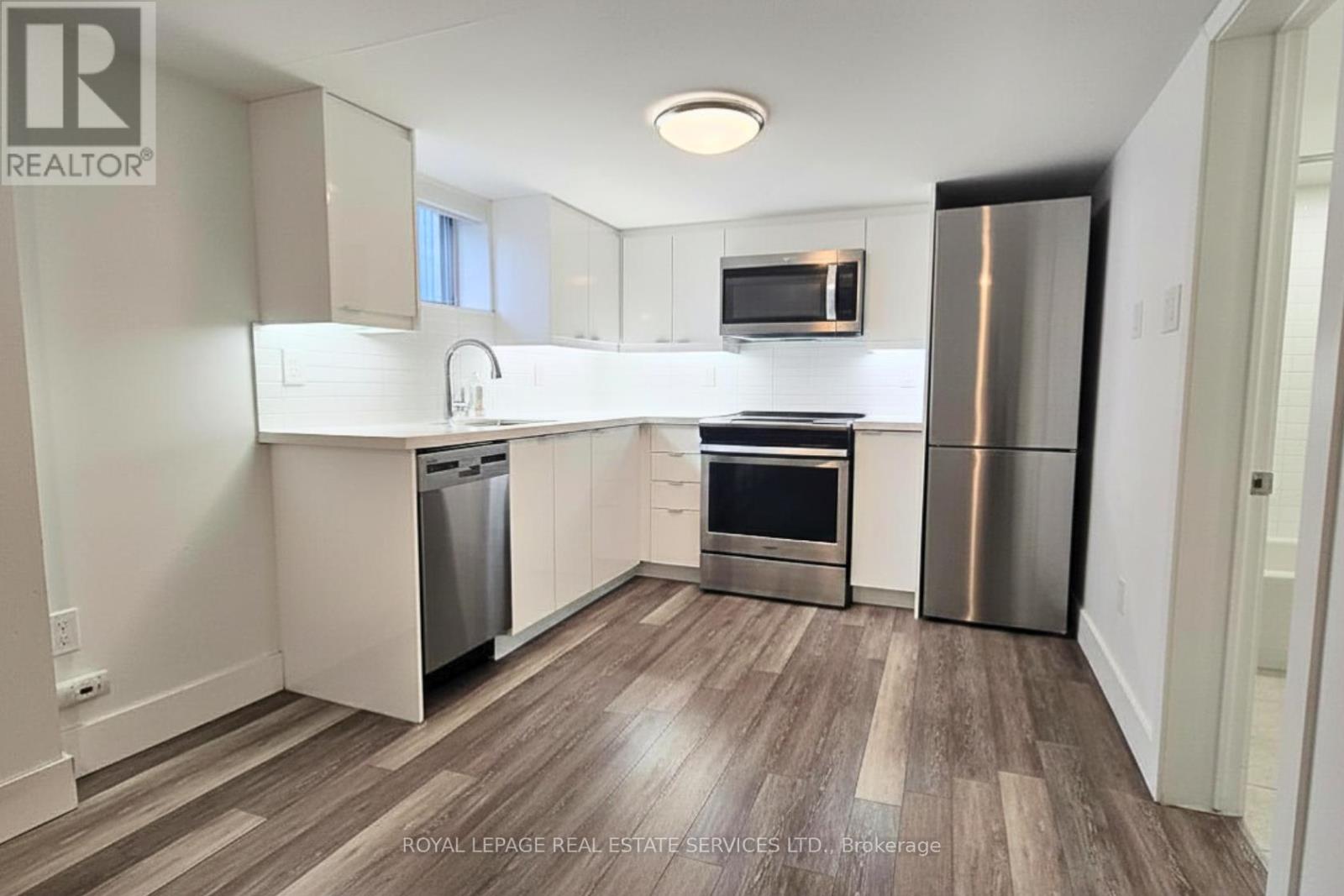 Multiplex at 1 - 28A THIRD STREET, Toronto (New Toronto)