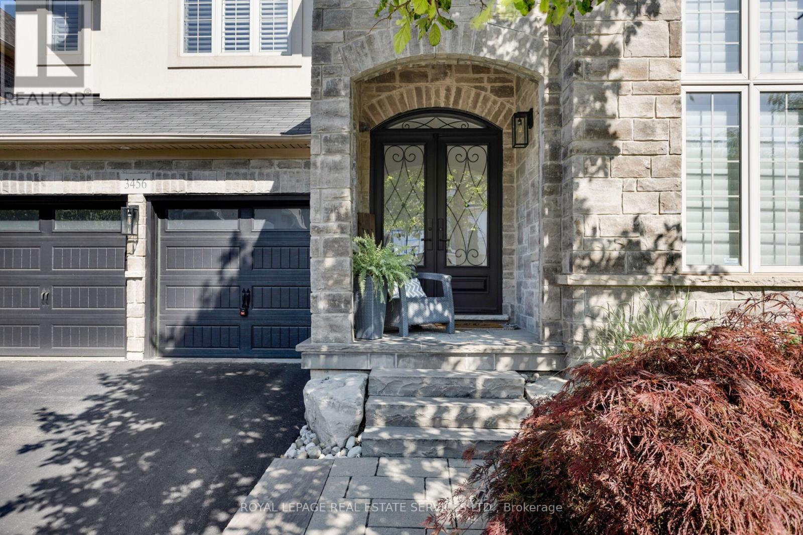 Detached at 3456 LIPTAY AVENUE, Oakville