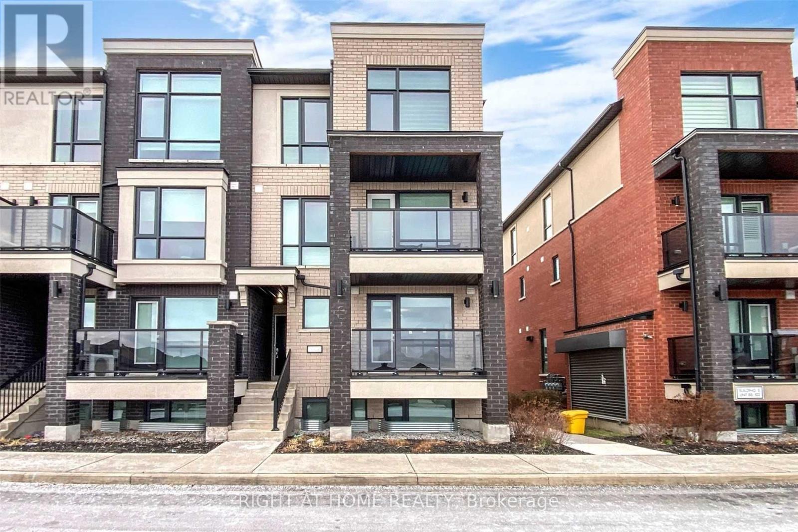 Townhouse at 82 - 100 DUFAY ROAD, Brampton (Northwest Brampton)