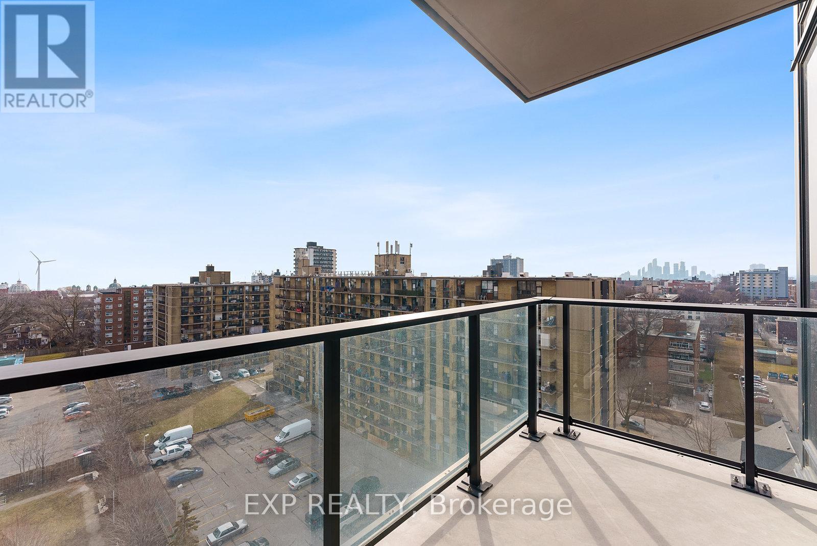 Apartment at 908 - 270 DUFFERIN STREET, Toronto