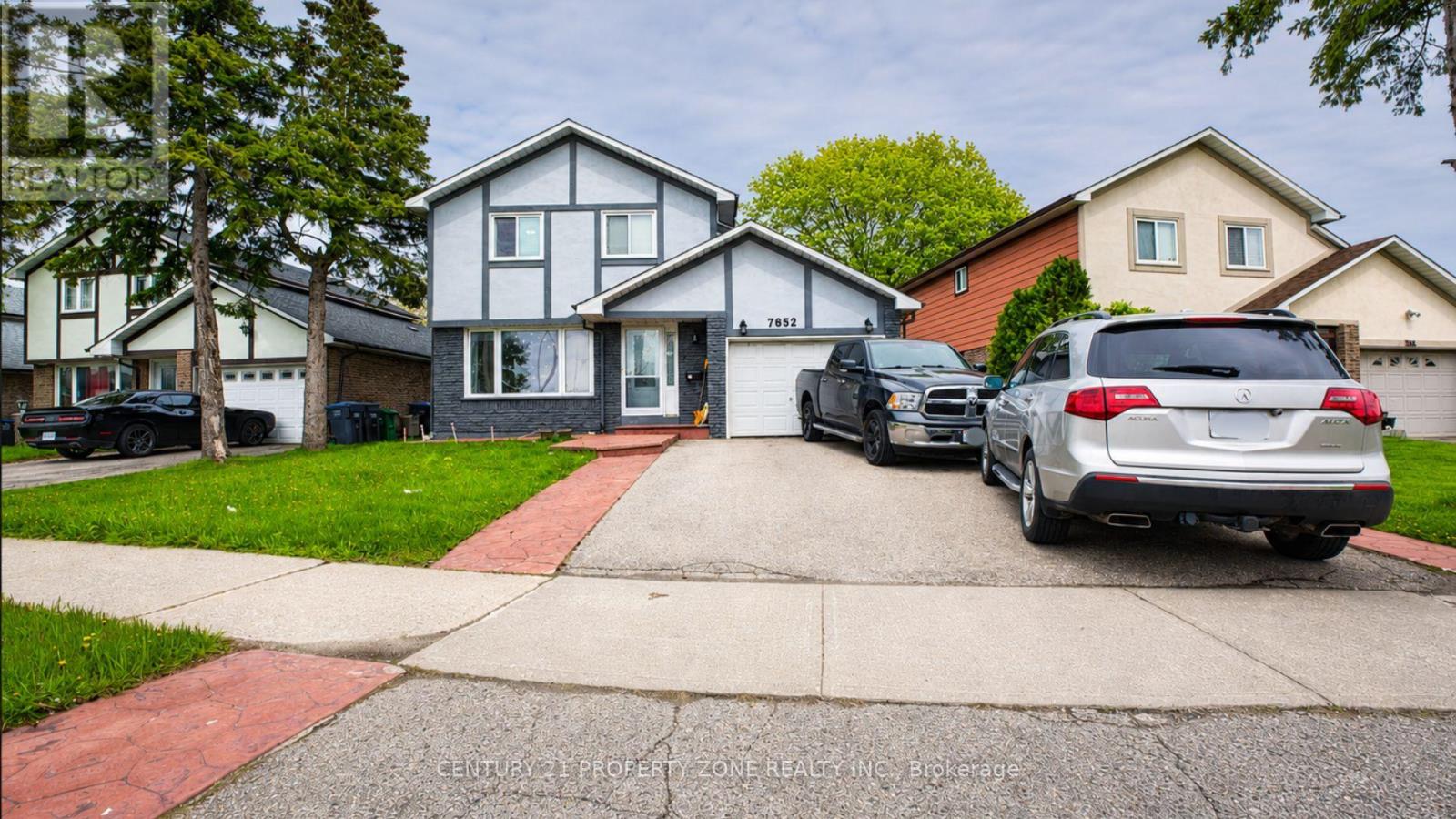 Detached at 7652 ROSELLE CRESCENT, Mississauga (Malton)