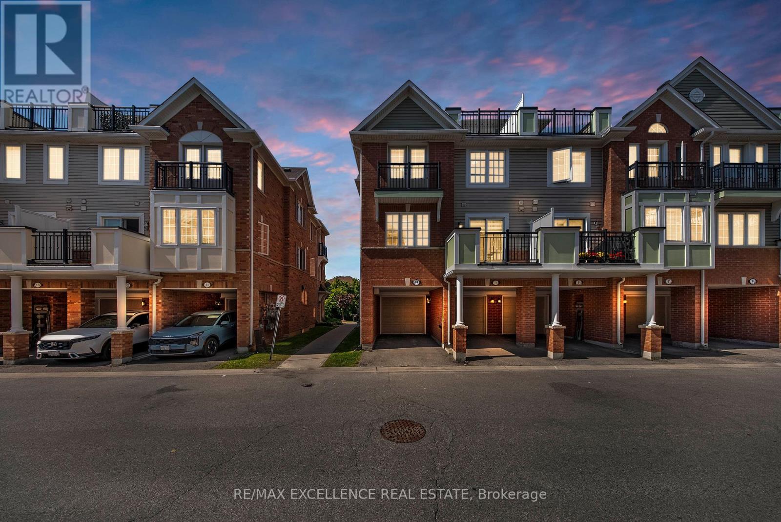 Townhouse at 10 - 2614 DASHWOOD DRIVE, Oakville