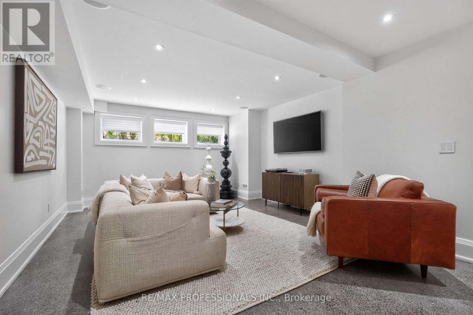 Detached at 9 BERNICE AVENUE, Toronto