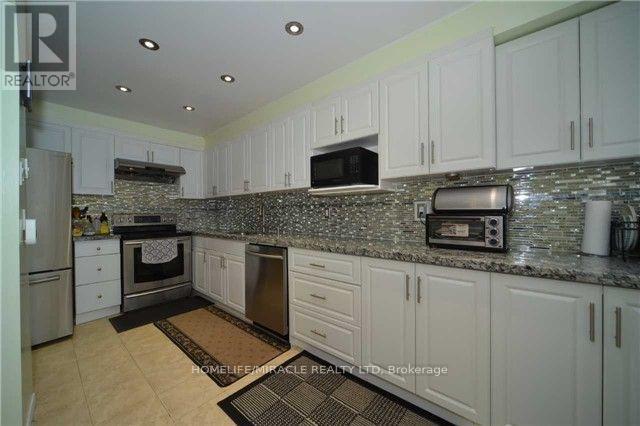 Townhouse at 194 - 6444 FINCH AVENUE W, Toronto