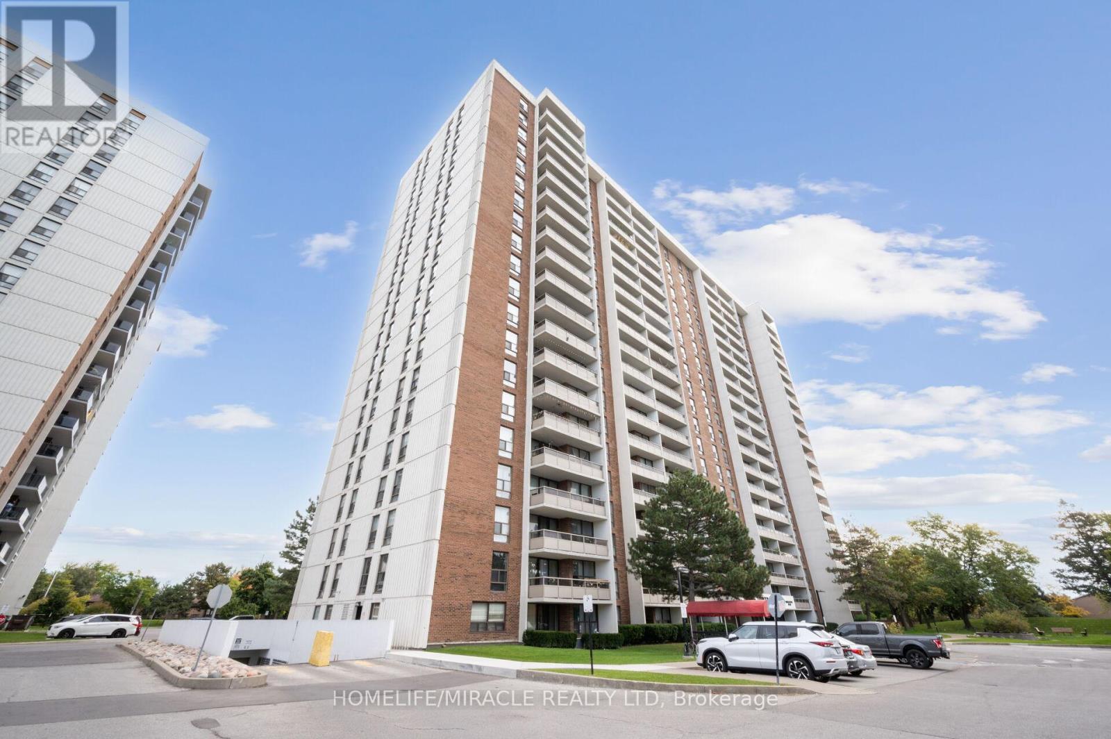 Apartment at 1511 - 4 KINGS CROSS ROAD, Brampton