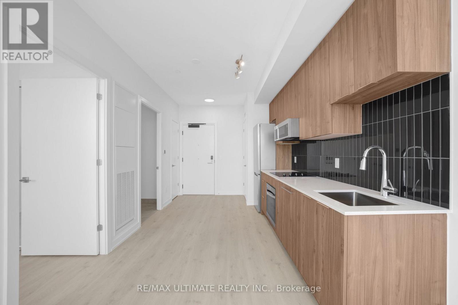 Apartment at 612 - 2501 SAW WHET BOULEVARD, Oakville