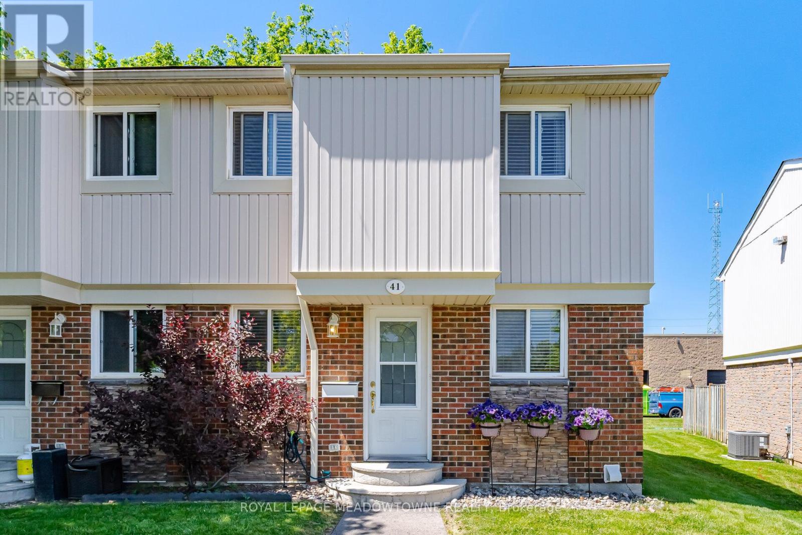 Townhouse at 41 - 561 CHILDS DRIVE, Milton (TM Timberlea)