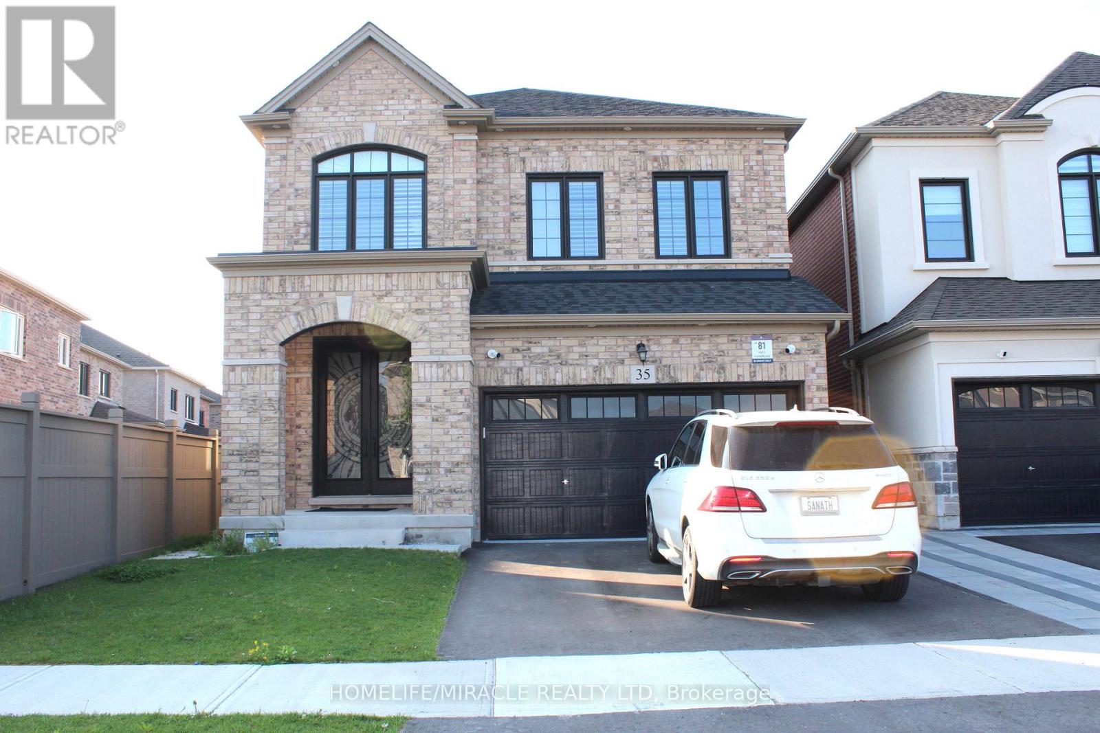 Detached at 35 MERRIMAC DRIVE, Brampton