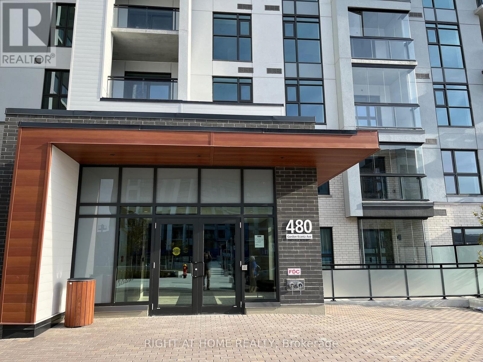 Apartment at 318 - 480 GORDON KRANTZ AVENUE, Milton