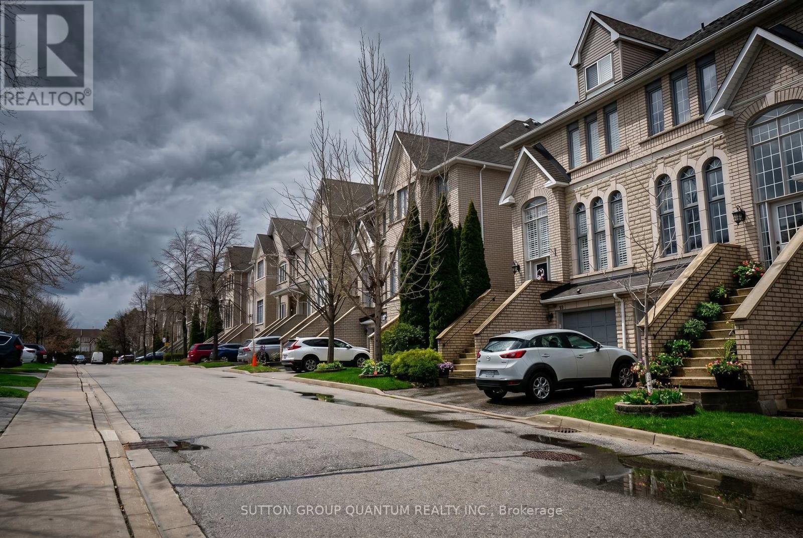 Townhouse at 26 - 5525 PALMERSTON CRESCENT, Mississauga