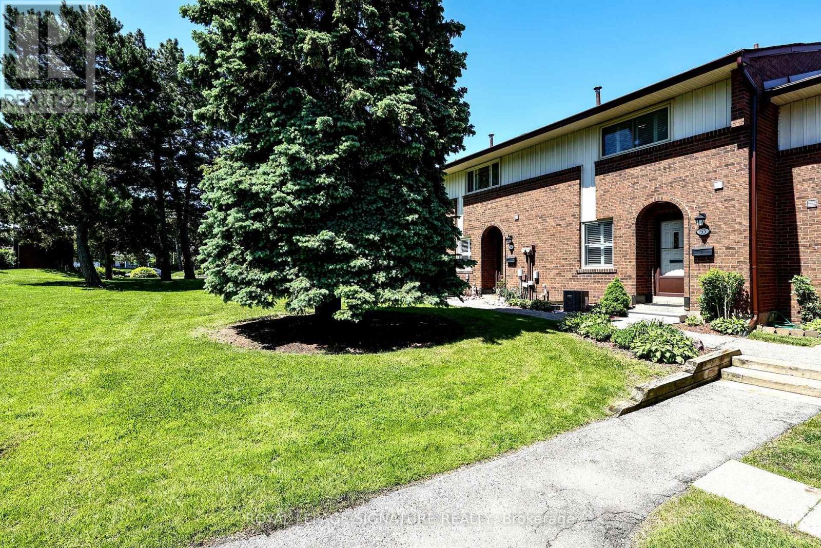 Townhouse at 53 - 3665 FLAMEWOOD DRIVE, Mississauga