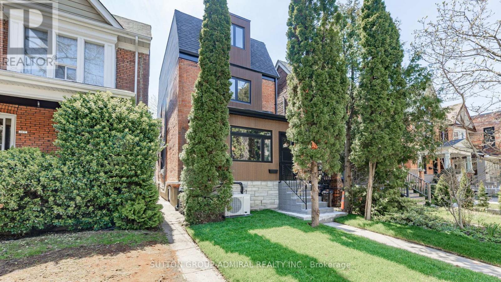 Detached at 109 FERMANAGH AVENUE, Toronto