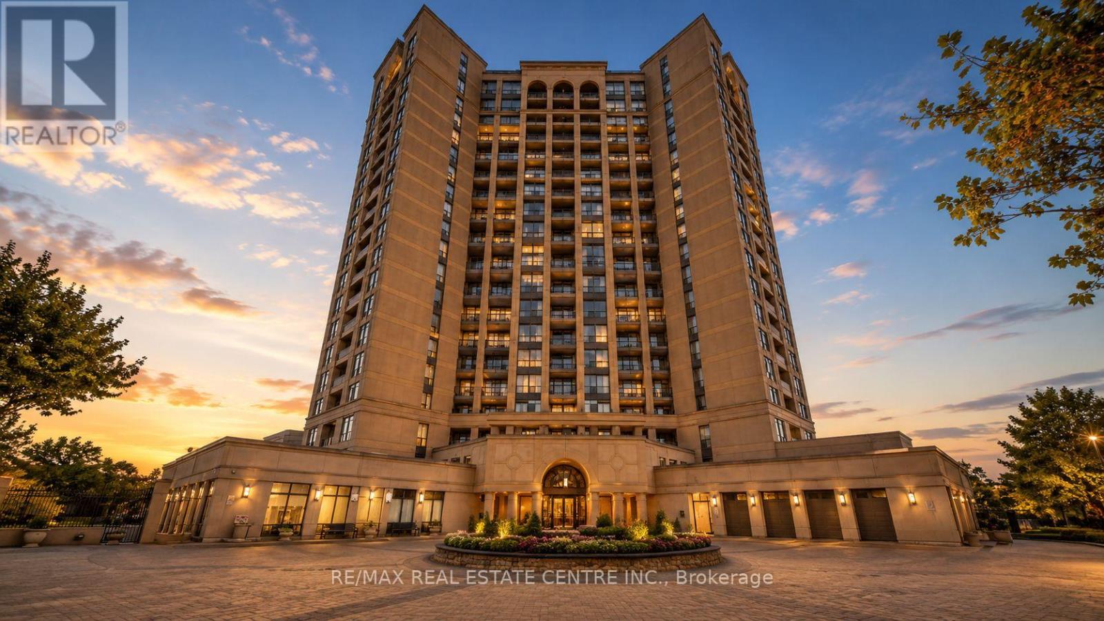 Apartment at 613 - 220 FORUM DRIVE, Mississauga (Hurontario)