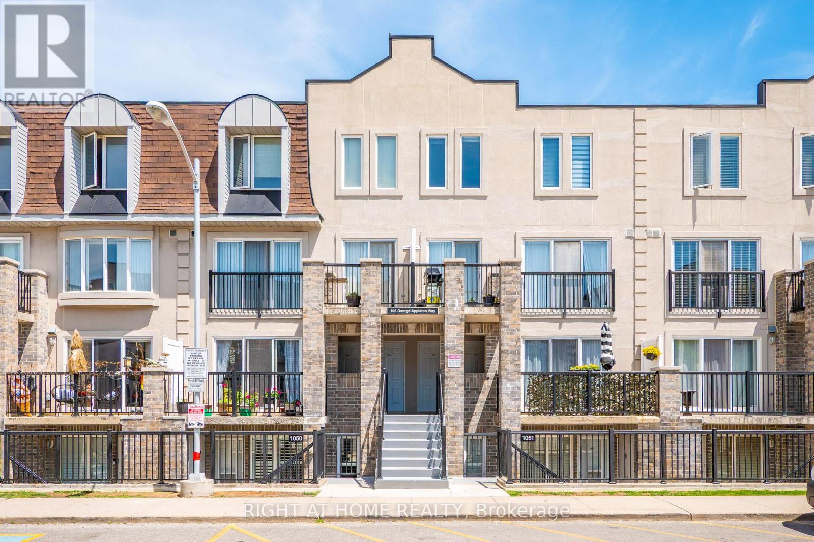 Townhouse at 2151 - 105 GEORGE APPLETON WAY, Toronto (Downsview-Roding-CFB)