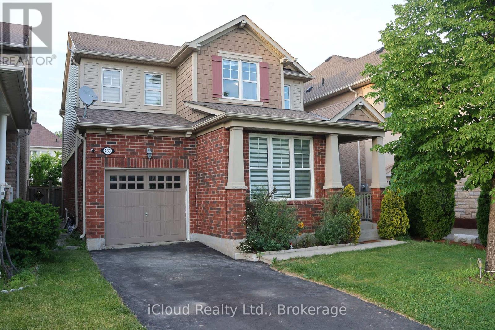 Detached at 433 JELINIK TERRACE, Milton