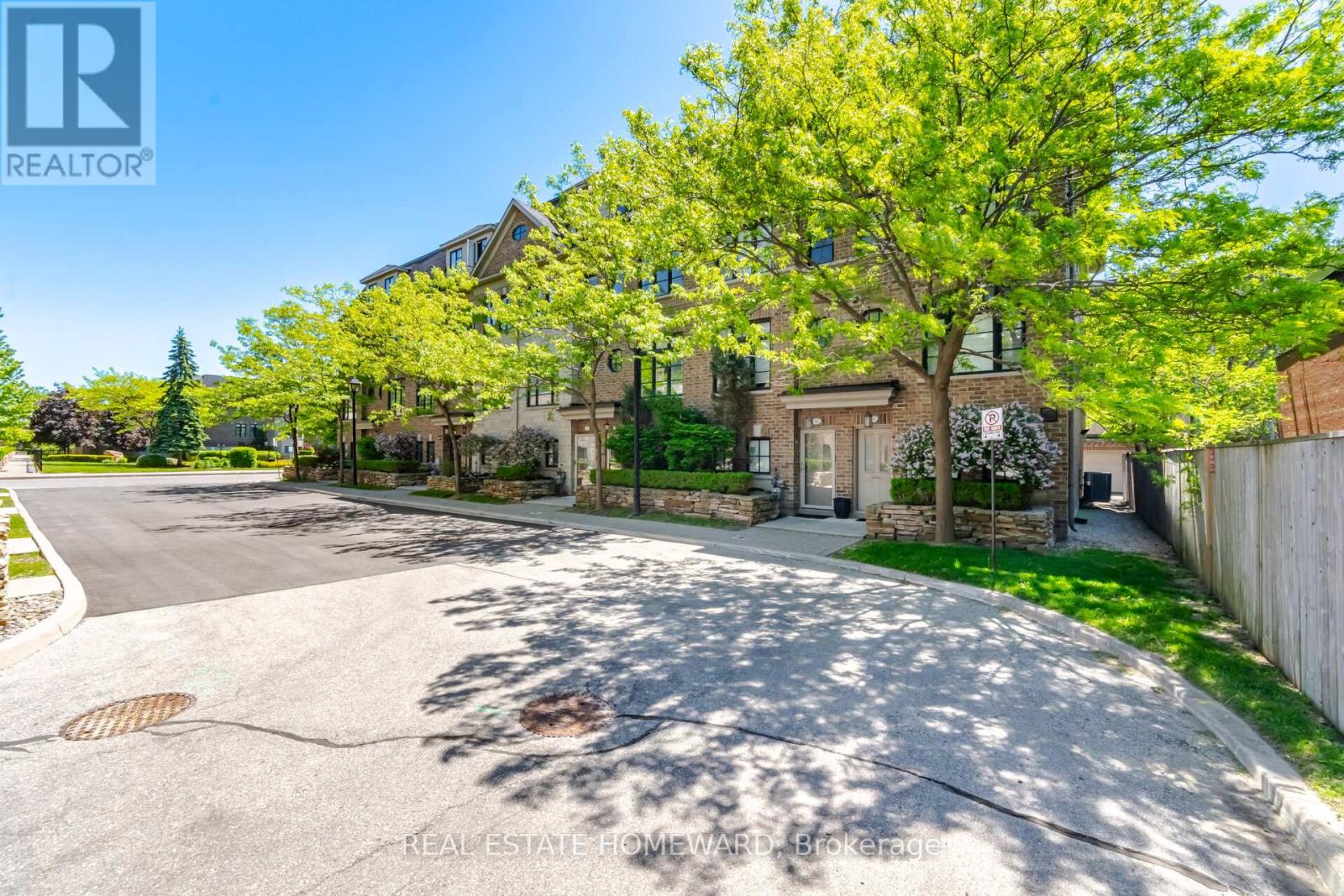 Townhouse at 62 CORMIER HEIGHTS, Toronto (Mimico)