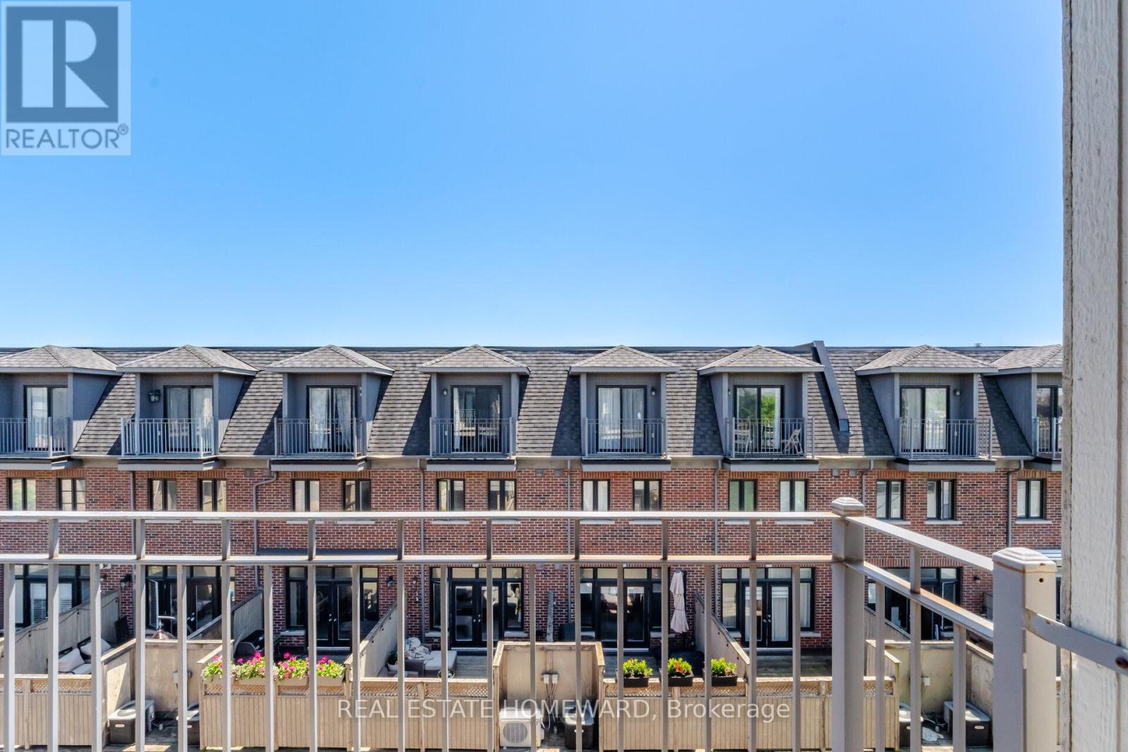 Townhouse at 62 CORMIER HEIGHTS, Toronto