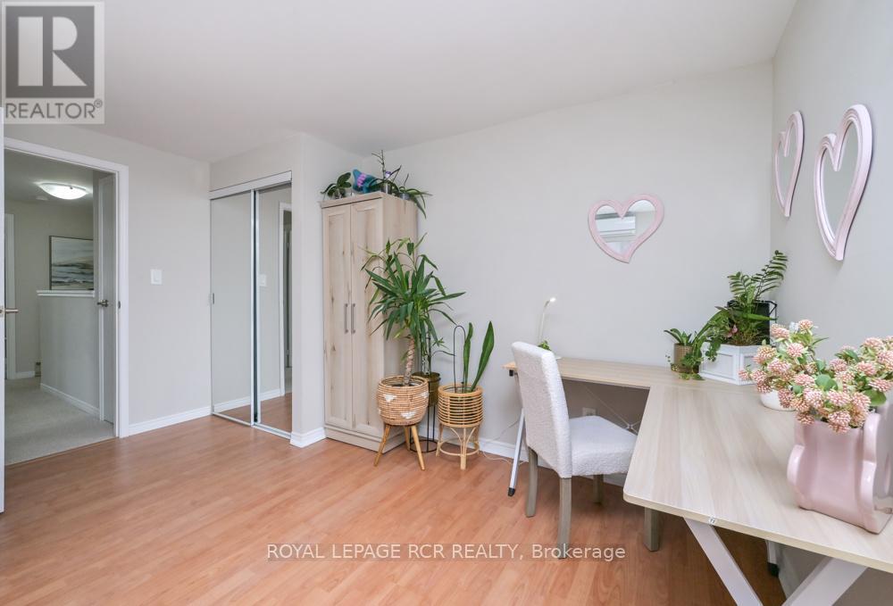 Detached at 1 STEVEN STREET, Orangeville