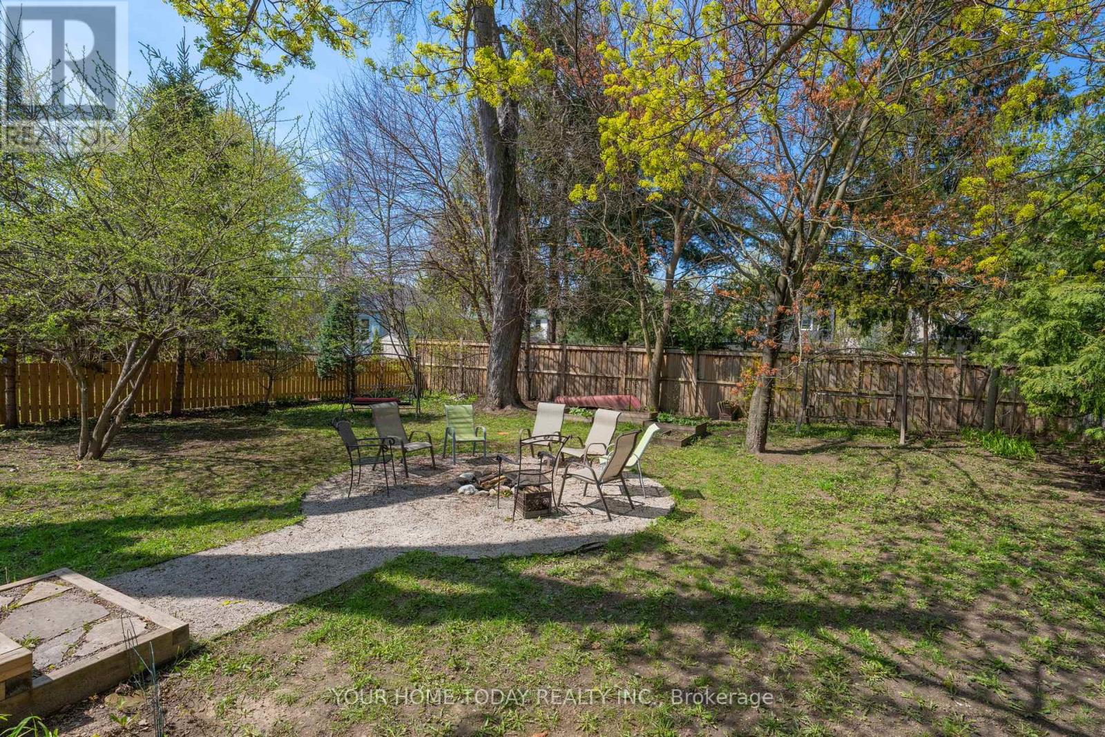 Detached at 20 ELGIN STREET, Halton Hills