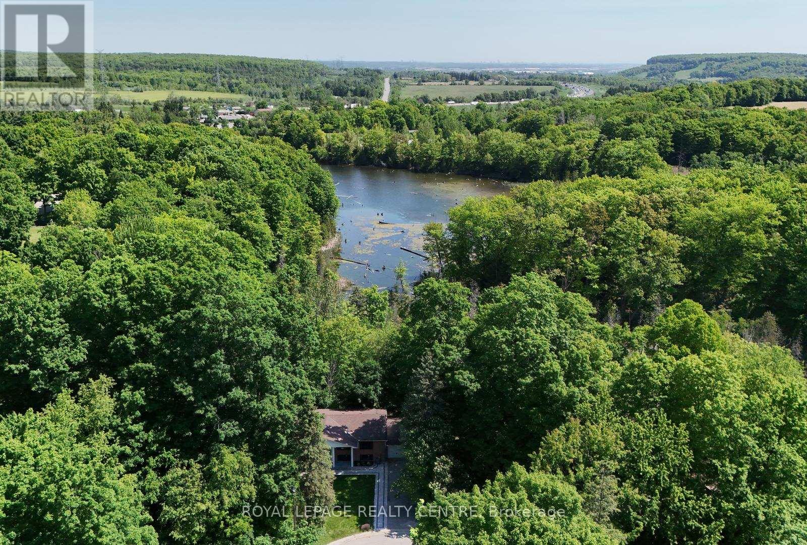 Detached at 69 GLENDA JANE DRIVE, Milton