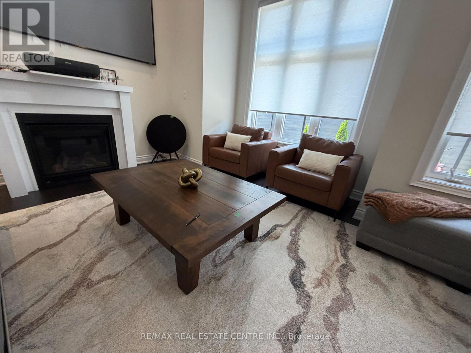 Detached at 1192 STAG HOLLOW, Oakville