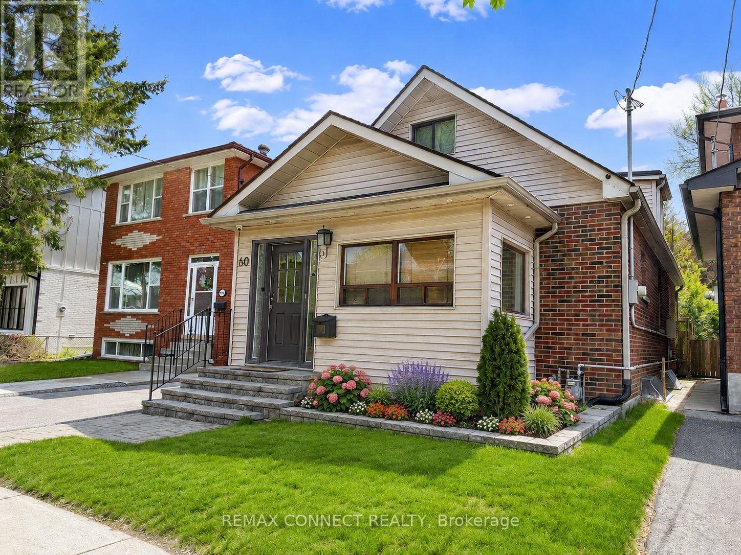 Detached at 60 WOODBURY ROAD, Toronto
