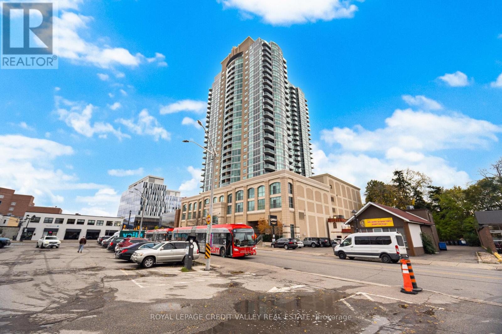Apartment at 2407 - 9 GEORGE STREET N, Brampton
