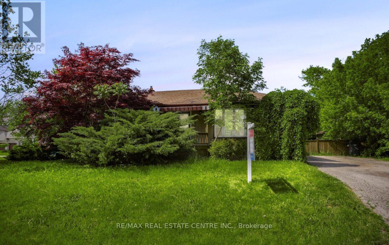 Detached at 474 SEATON DRIVE, Oakville