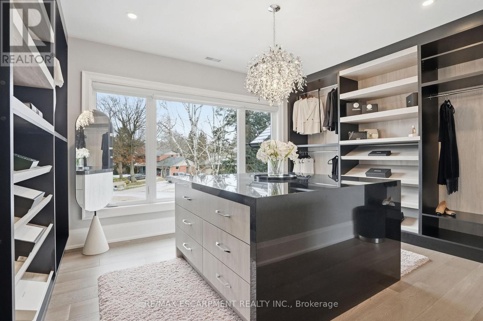 Detached at 1489 ROGERSWOOD COURT, Mississauga