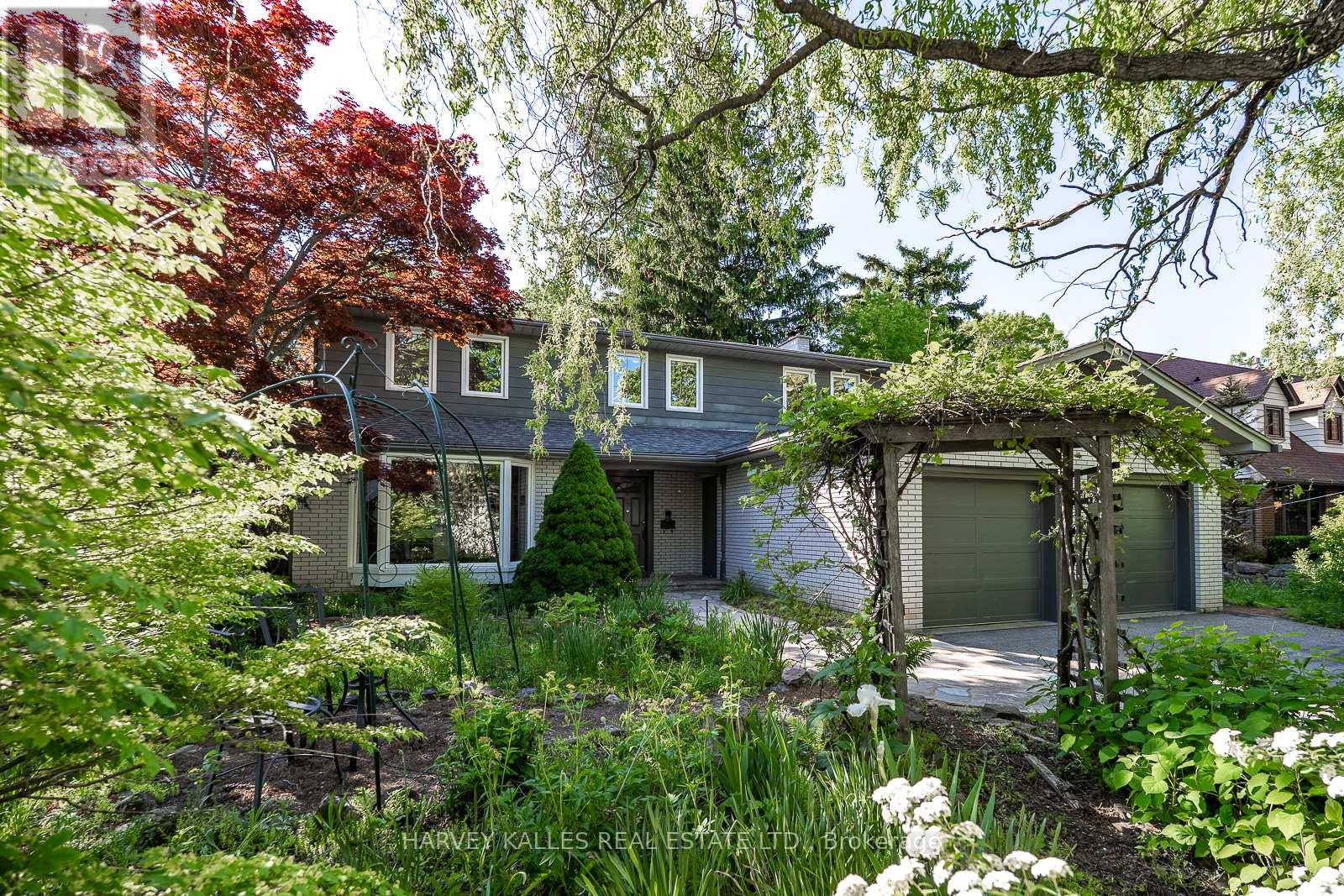 Detached at 1033 FAIR BIRCH DRIVE, Mississauga (Lorne Park)
