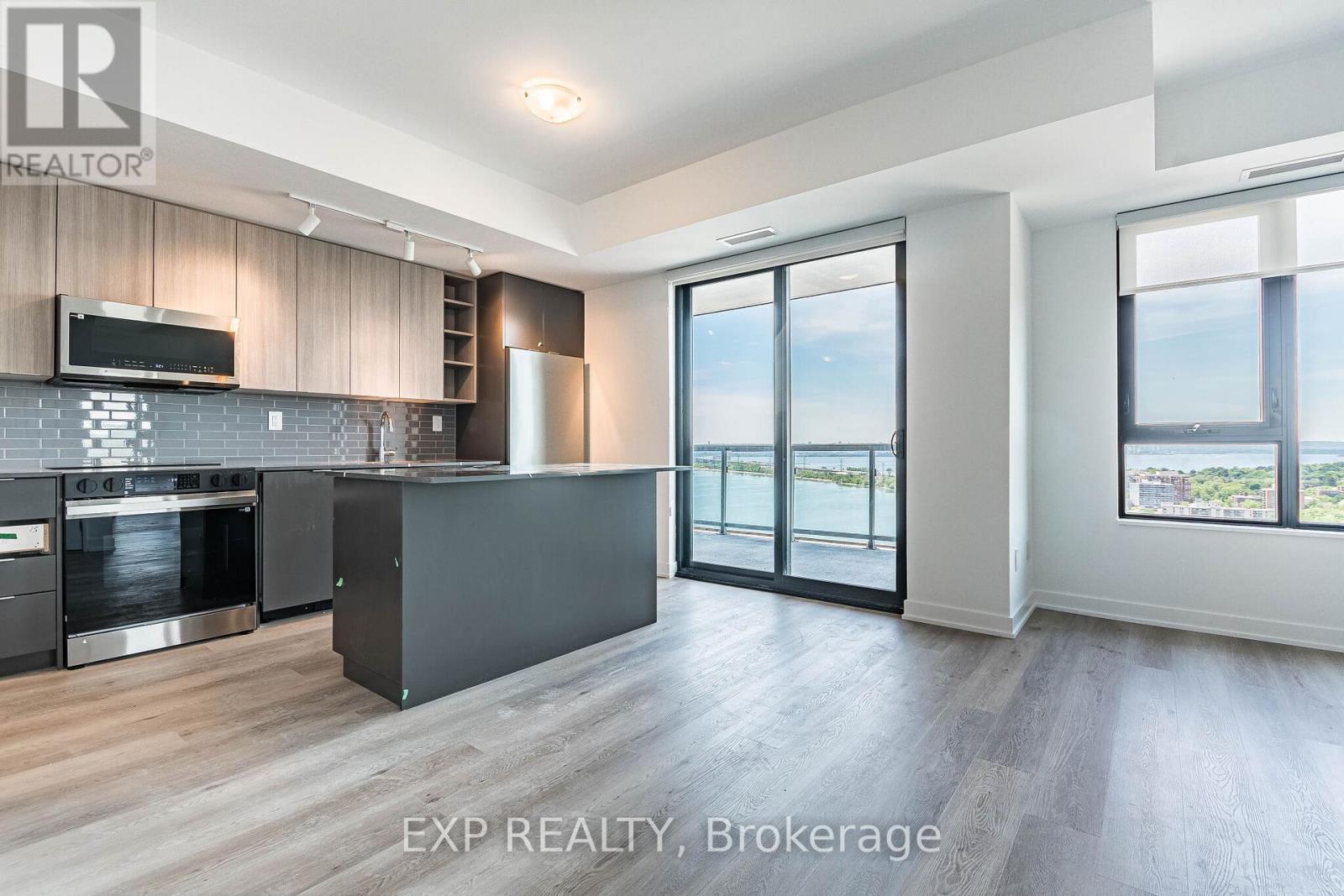 Apartment at 2507 - 2075 LAKESHORE ROAD, Burlington (Brant)
