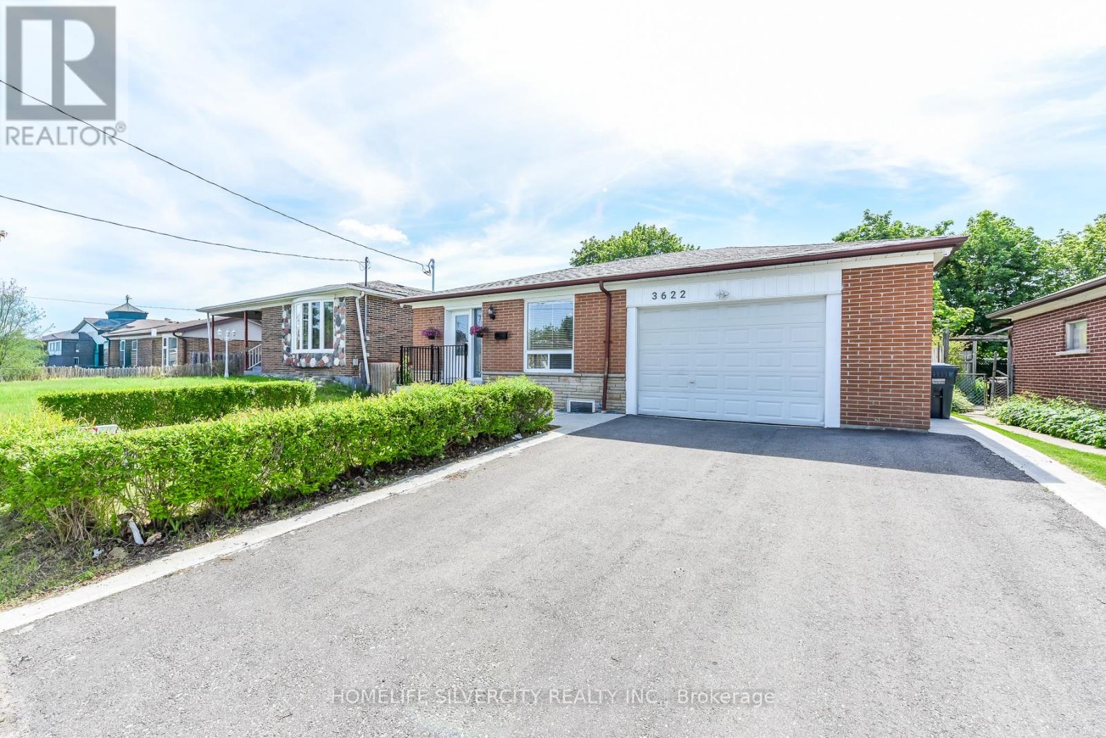 Detached at 3622 DUNRANKIN DRIVE, Mississauga