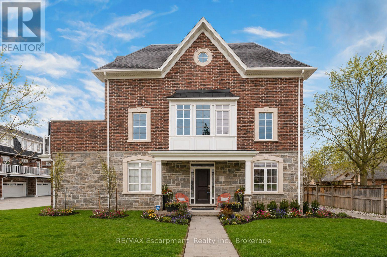 Townhouse at 1 - 2362 NEW STREET, Burlington