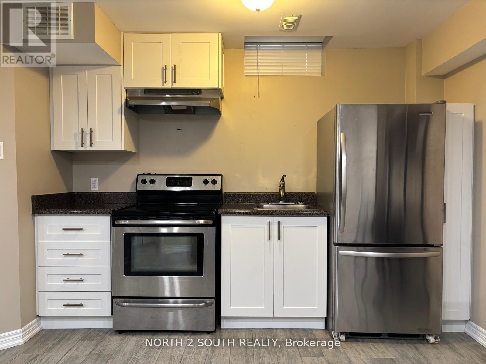 Detached at BSMT - 23 VANWOOD CRESCENT, Brampton (Vales of Castlemore)