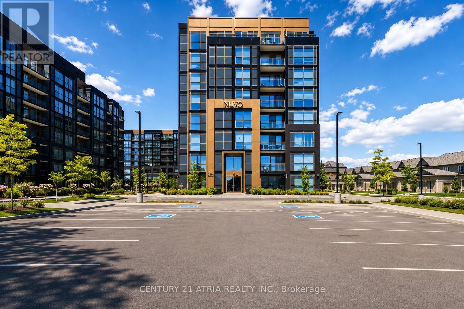 Apartment at PH811 - 2343 KHALSA GATE, Oakville