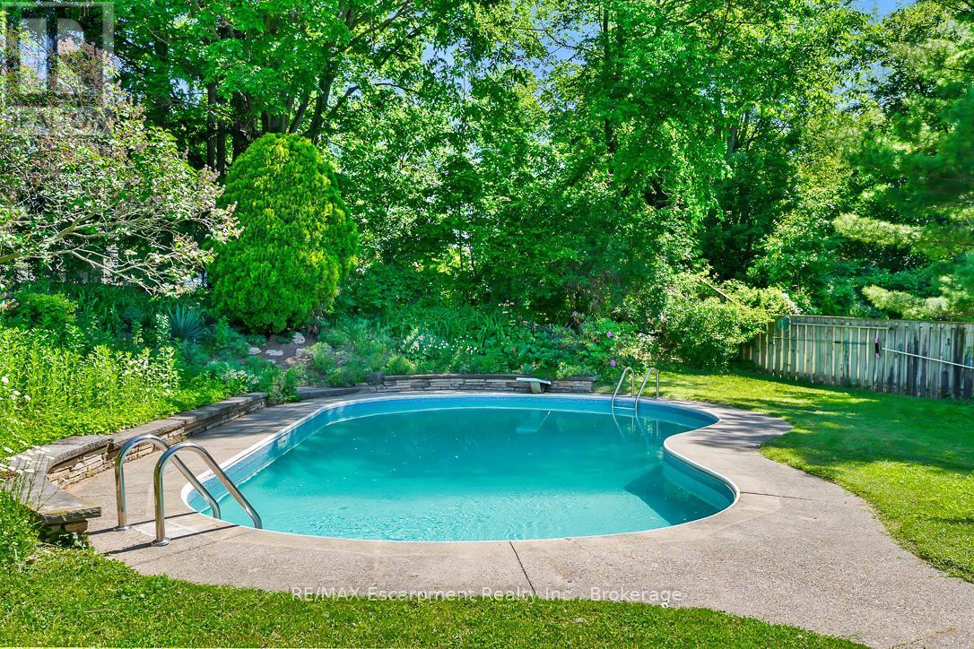 Detached at 255 SPRING GARDEN ROAD, Oakville