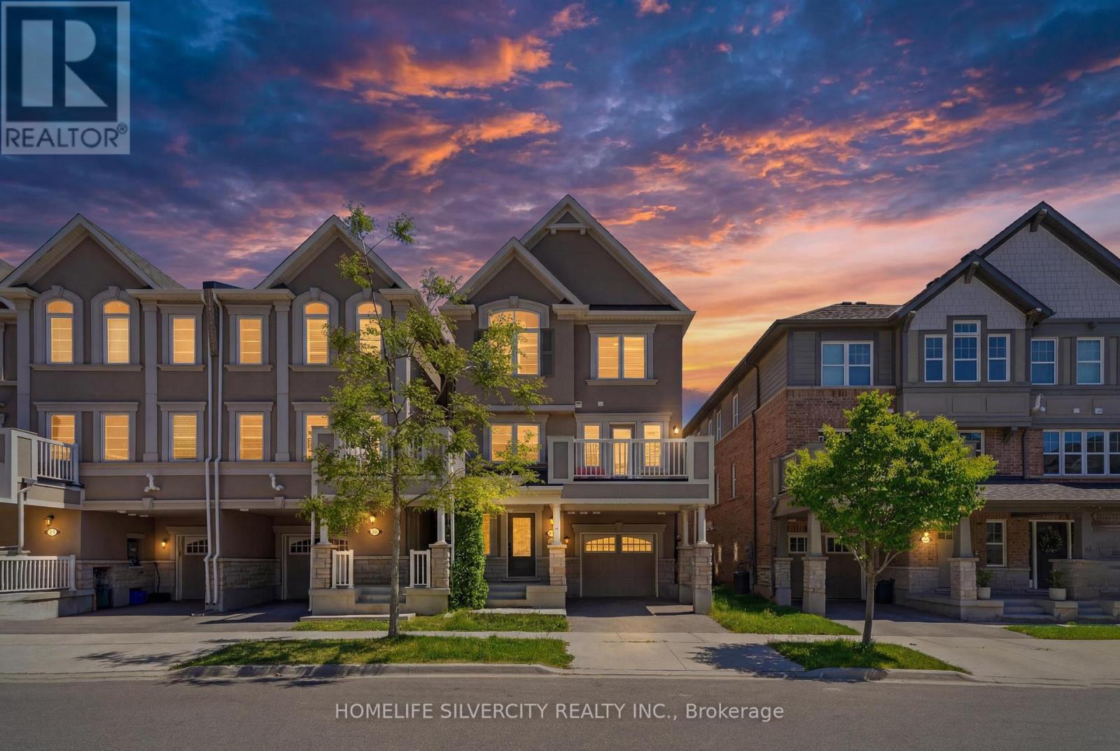 Townhouse at 3085 MISTLETOE GARDENS, Oakville (GO Glenorchy)