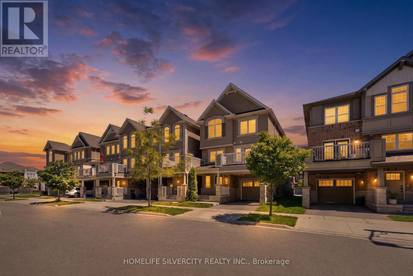 Townhouse at 3085 MISTLETOE GARDENS, Oakville