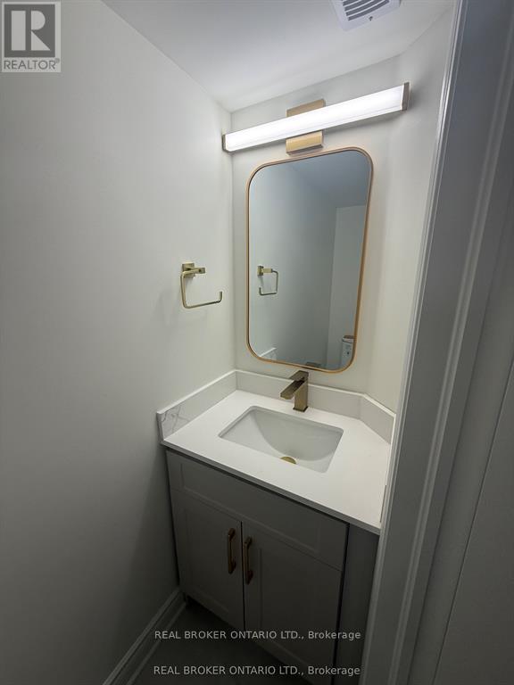 Townhouse at BASEMENT - 1450 PERIWINKLE PLACE, Milton