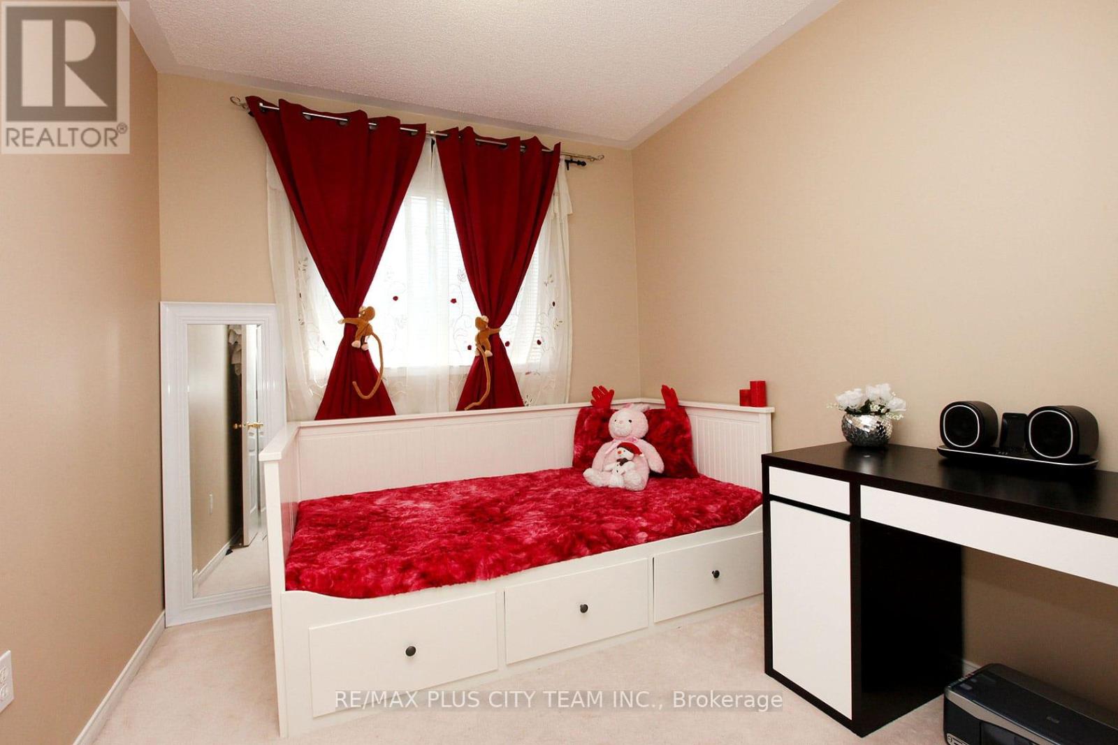 Semi-Detached/Link at 37 Ancestor Dr, Brampton
