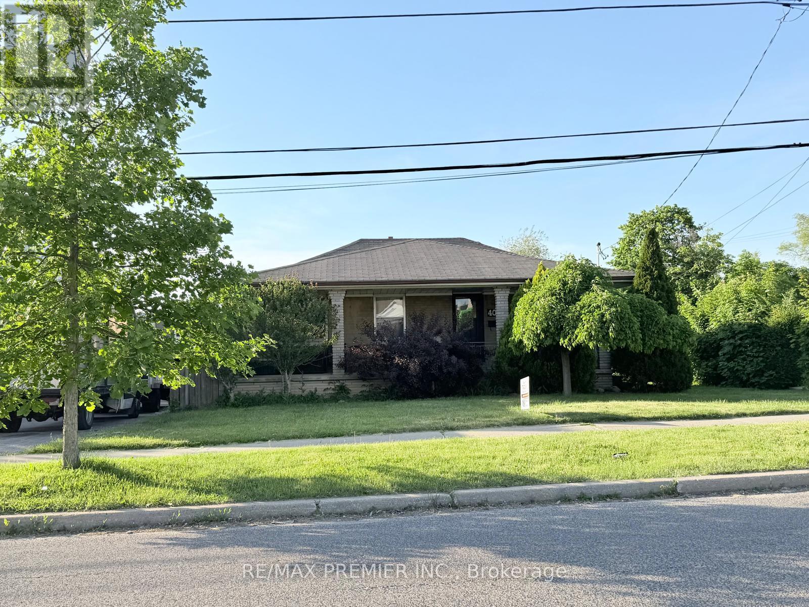 Detached at BSMT - 404 RUSTIC ROAD, Toronto
