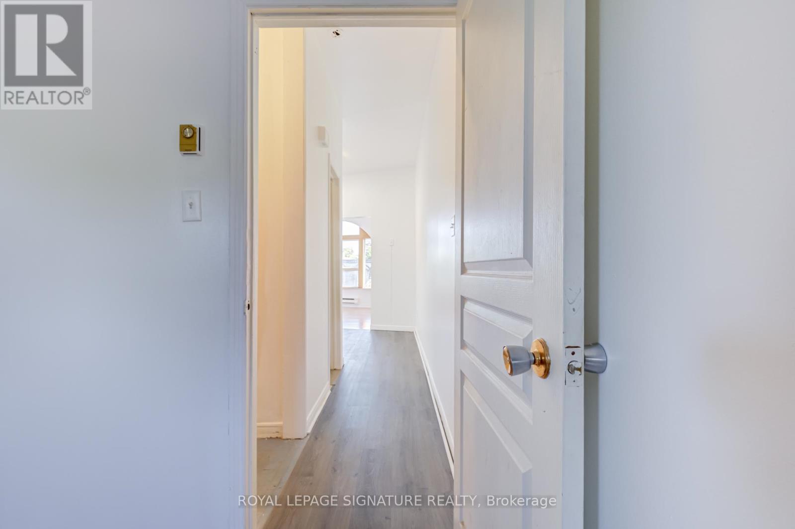 Townhouse at 3 - 3040 DUNDAS STREET W, Toronto
