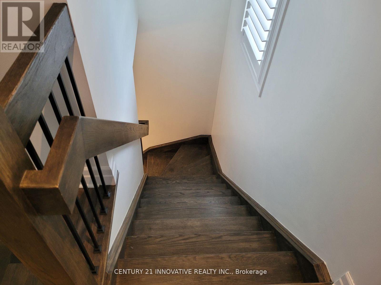 Townhouse at 38 - 70 PLAINS ROAD, Burlington