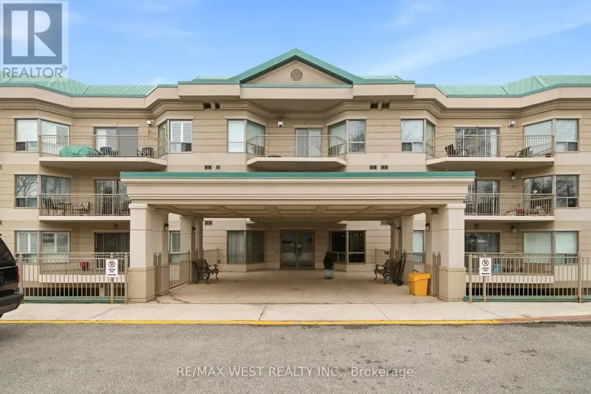 Apartment at 407 - 24 CHAPEL STREET, Halton Hills