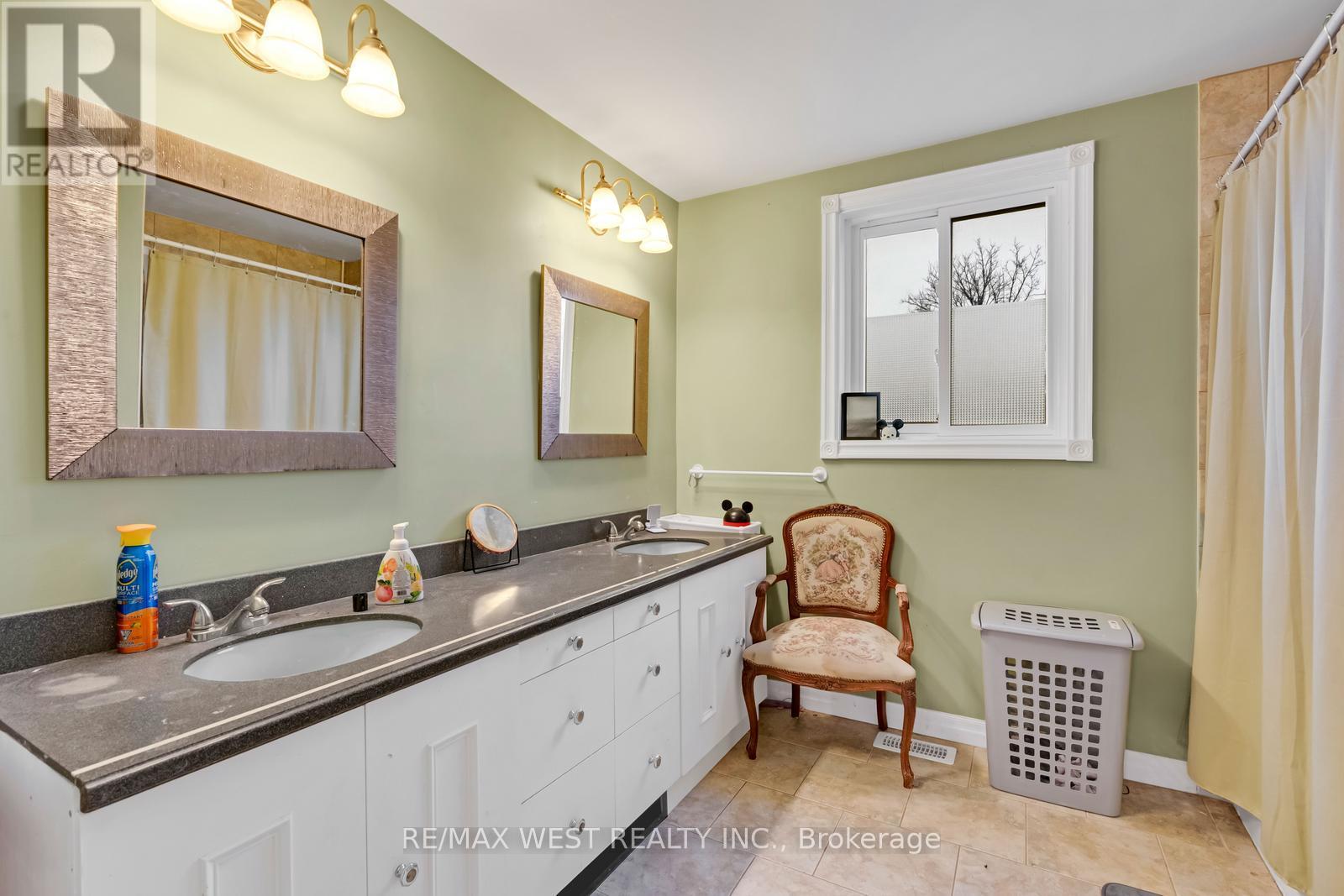 Detached at 45 MARYSFIELD DRIVE, Brampton