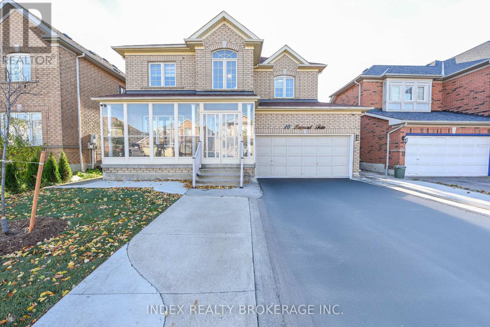 Multiplex at 10 LEOPARD GATE, Brampton (Sandringham-Wellington)