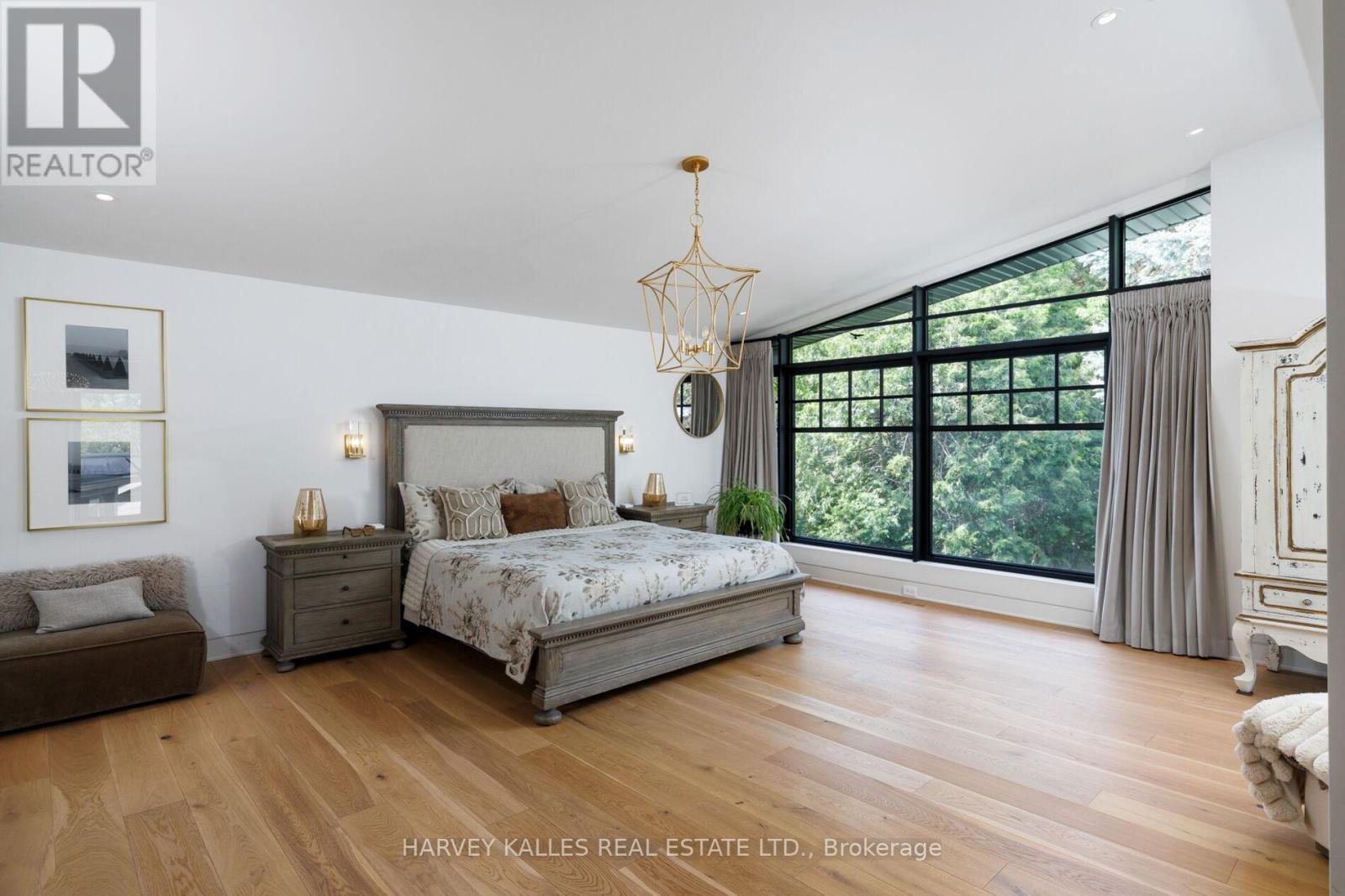 Detached at 66 THORNCREST ROAD, Toronto
