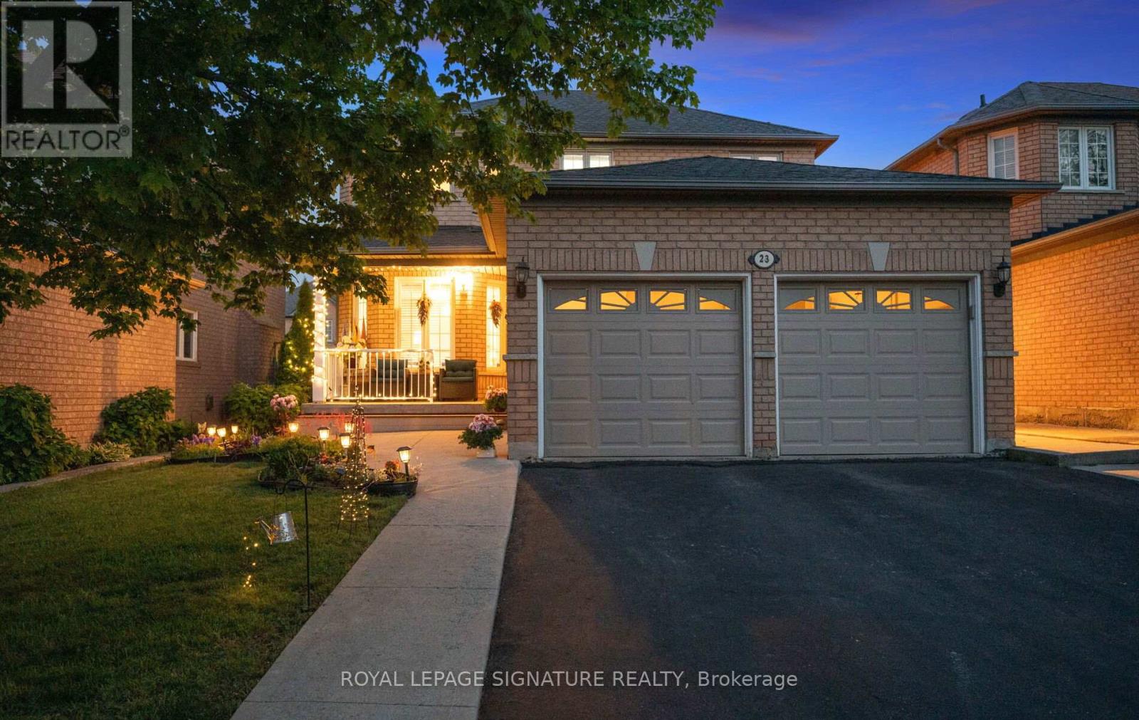 Detached at 23 MOUNT MCKINLEY LANE, Brampton