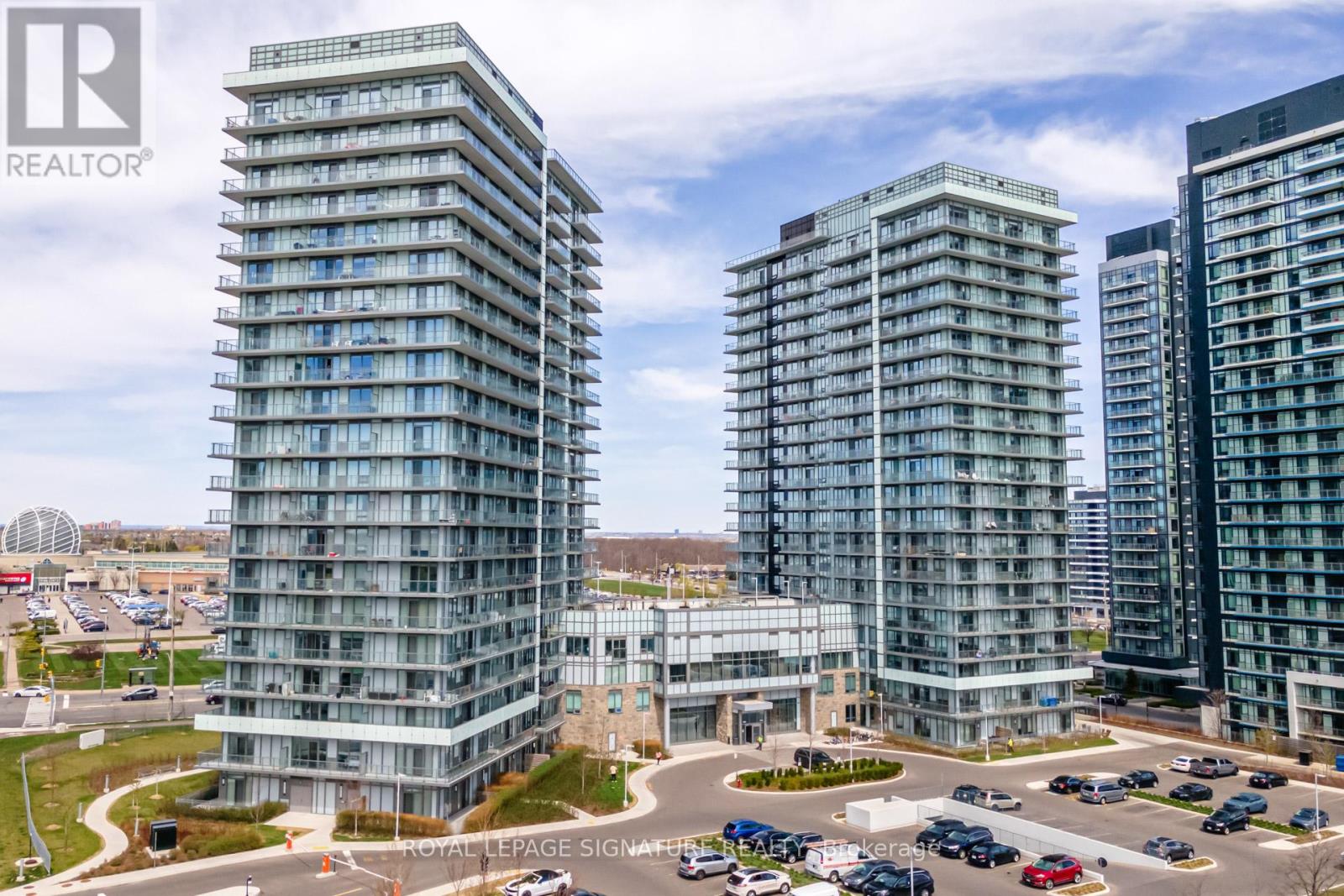 Apartment at 405B - 4655 METCALFE AVENUE, Mississauga (Central Erin Mills)