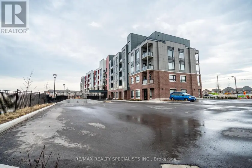 Apartment at 112 - 3265 CARDING MILL TRAIL, Oakville (GO Glenorchy)